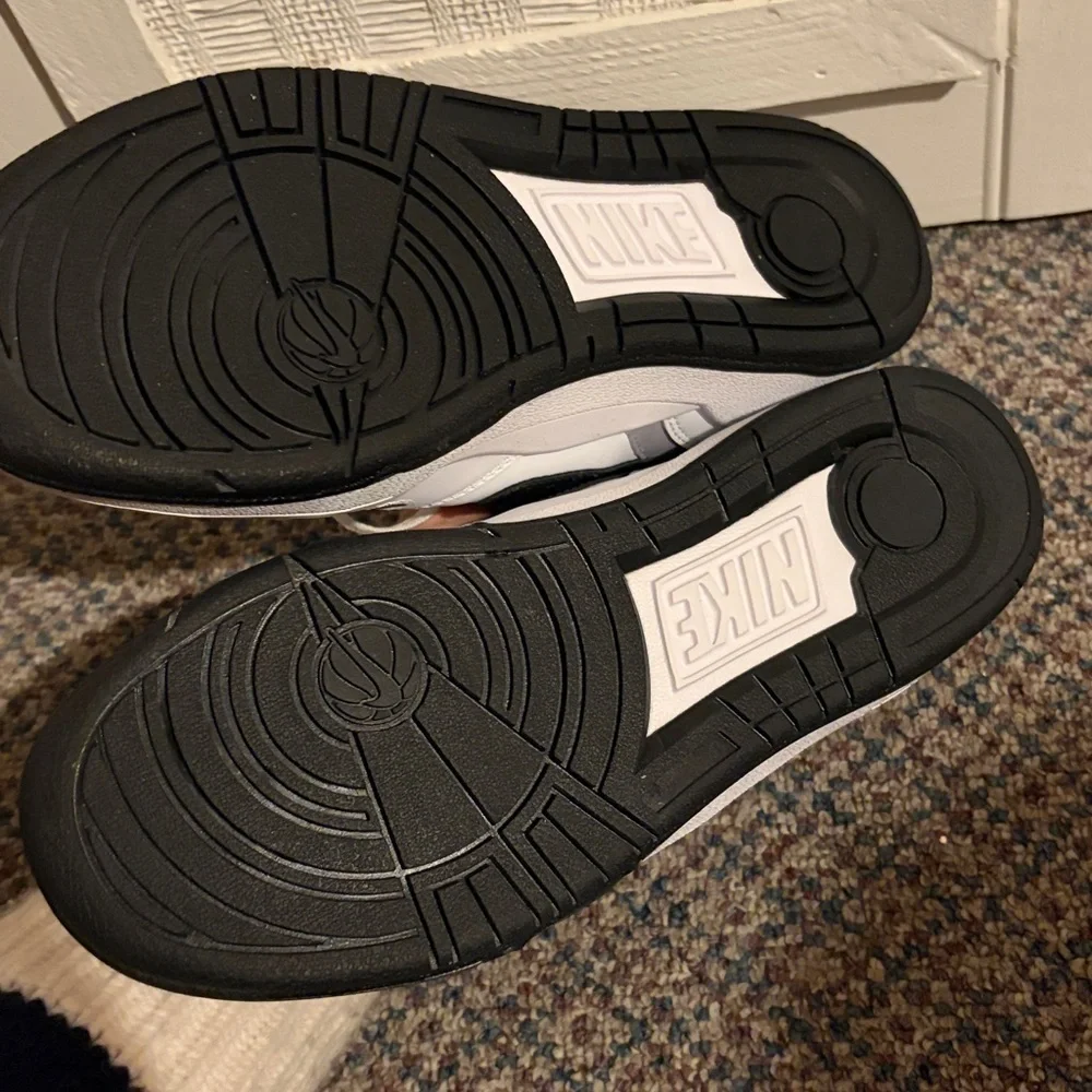 Nike questions leave